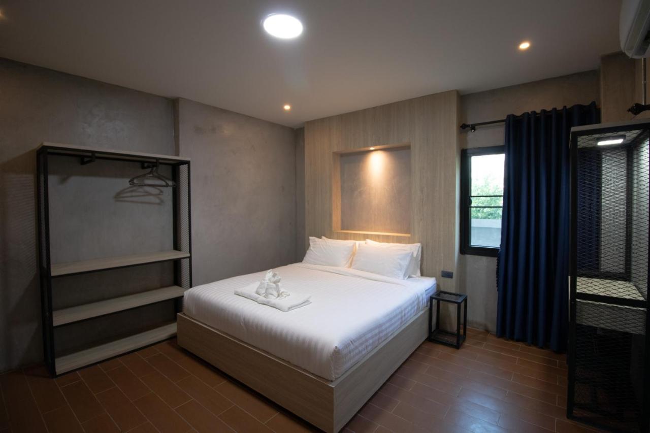 Rabbit Hotel Phimai Exterior foto