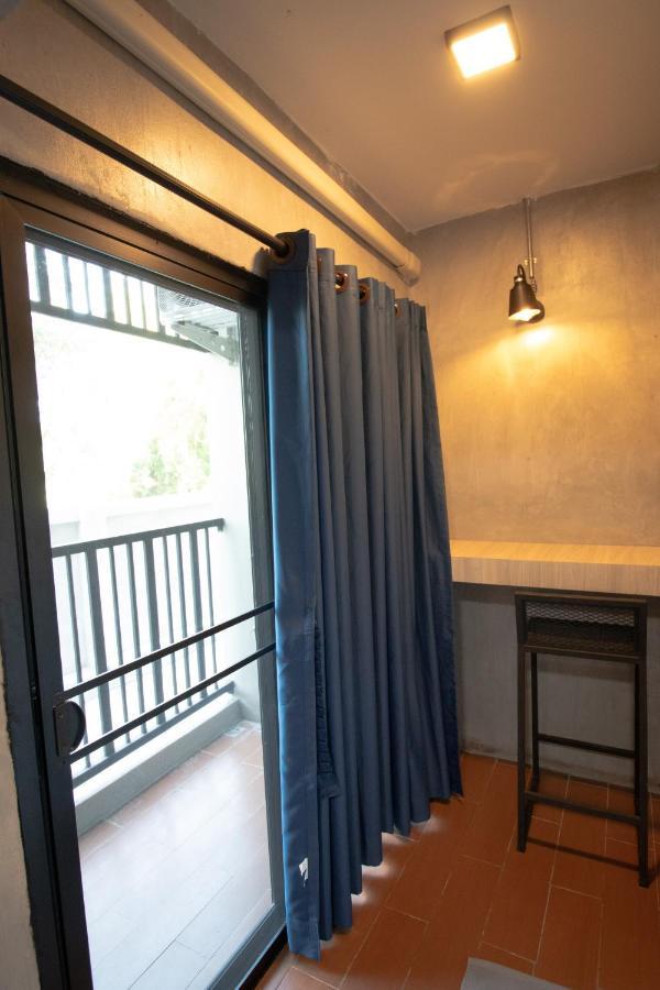 Rabbit Hotel Phimai Exterior foto